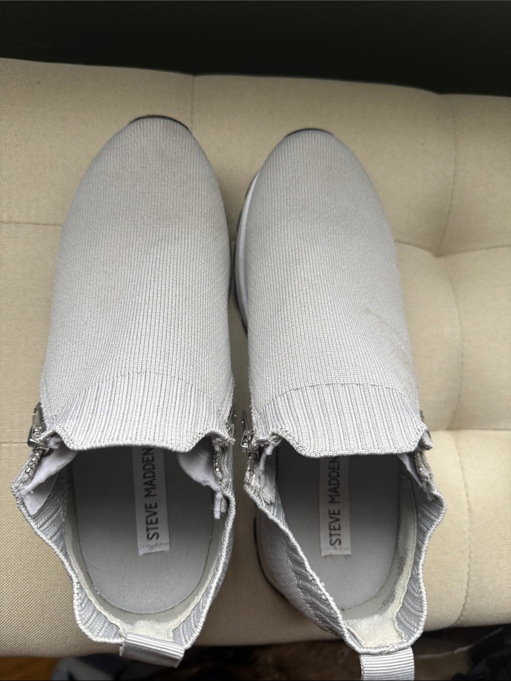 Steve Madden Men's Slip-On Knit Sneakers in Light Gray